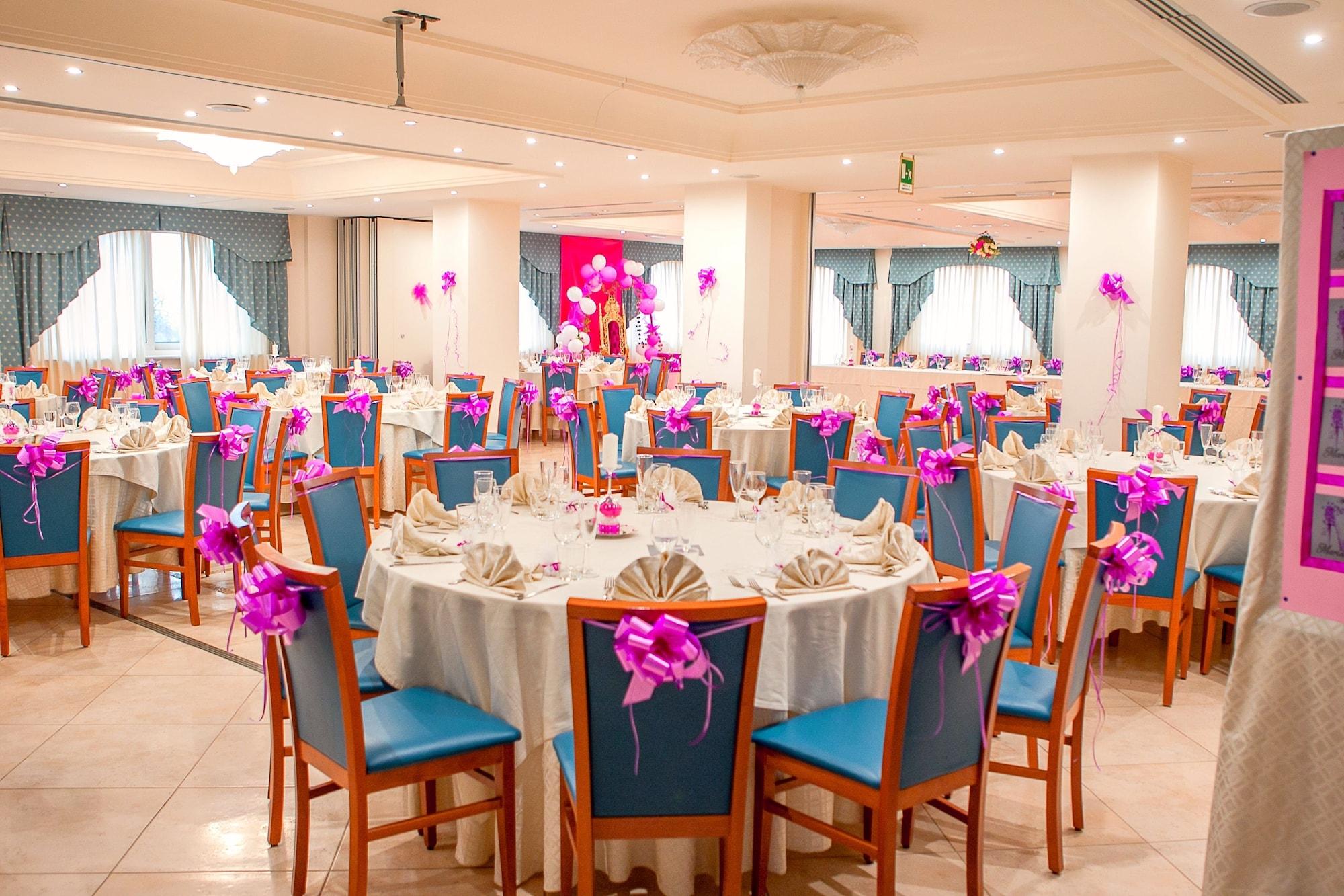Hotel Concorde Sant'Egidio alla Vibrata Екстериор снимка